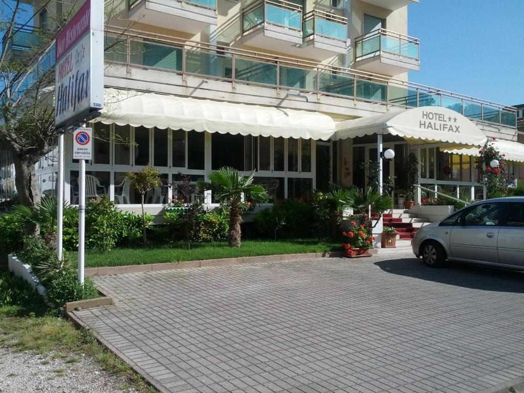 Hotel Halifax Lido di Jesolo Buitenkant foto